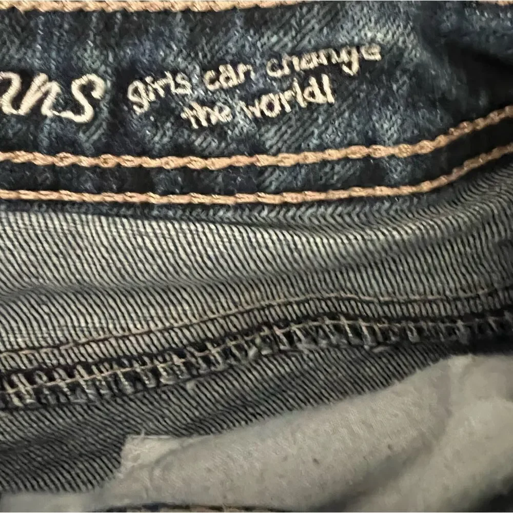 Justice girl’s denim shorts with cheetah print size 12‎